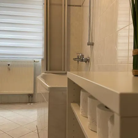Apartamento Ferienwohnung „regierungsstrasse Erfurt“ Érfurt